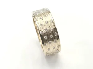 14k sárga arany karikagyűrű cirkon kövekkel